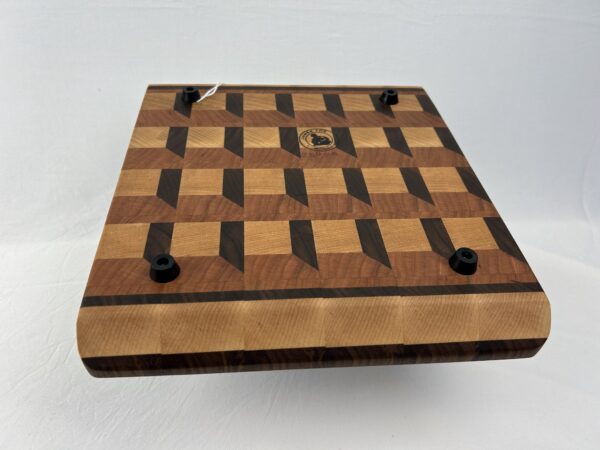End Grain Cutting Board 280 x 245 x 29mm - Image 4